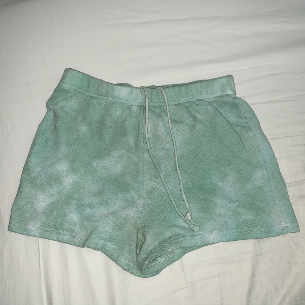 blue tie die shorts